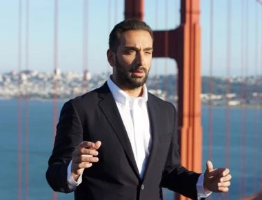 Ν.Κοκλώνης: «Είναι μεγάλης ηλικίας ο Λυκουρέζος για να ακολουθεί την έντονη ζωή της Νατασας- Θέλει ξεκούραση»